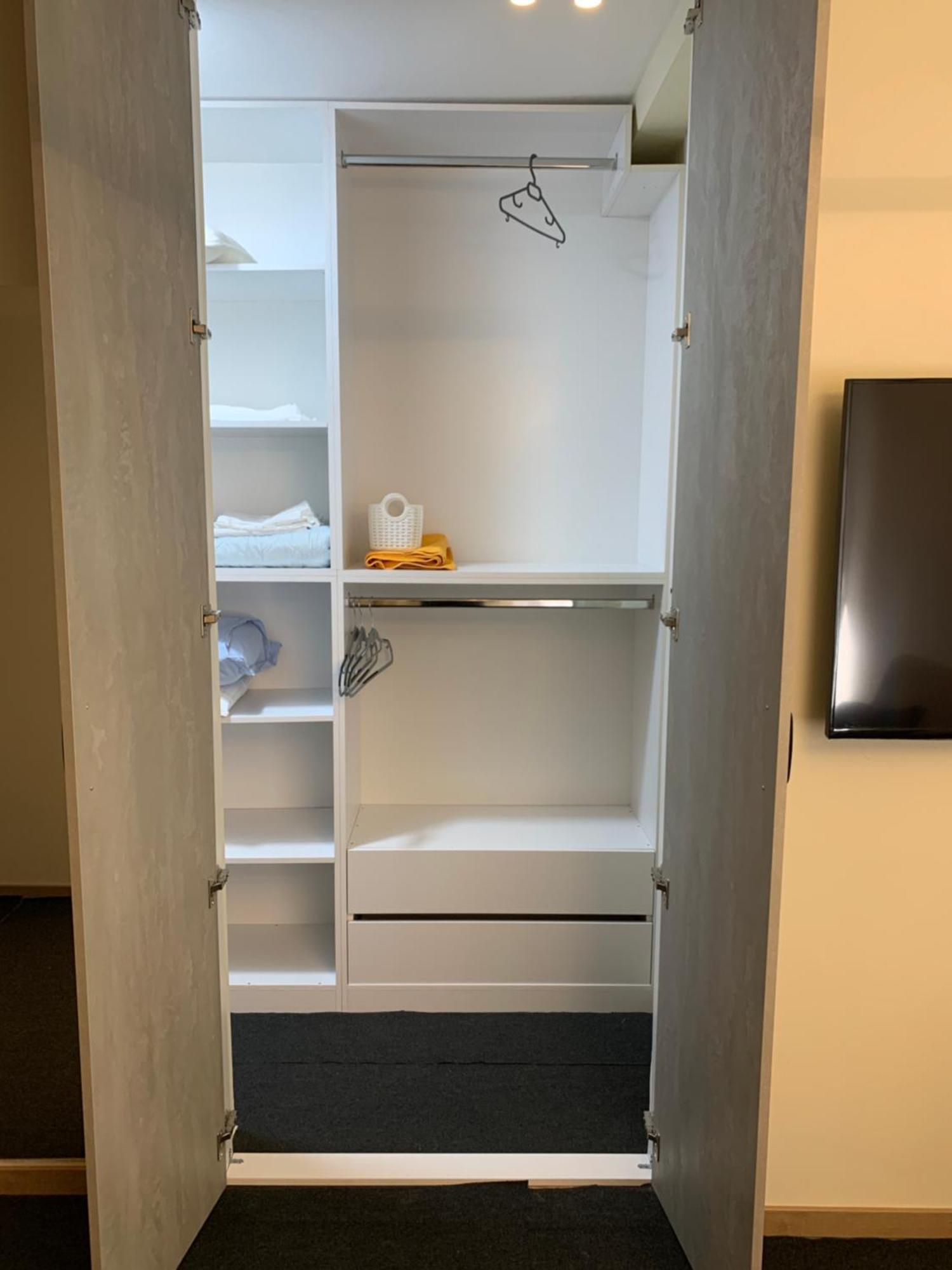 Citynest Apartments, 3-Minute Walk From The Skanderbeg Square Tirana Buitenkant foto